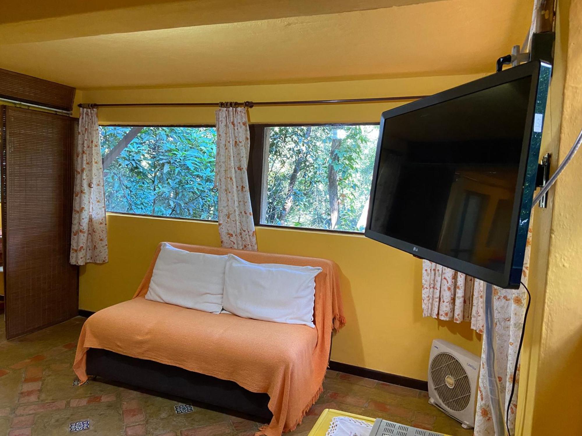 Chale Laranja - Sitio Caldeirao Villa Posse  Luaran gambar